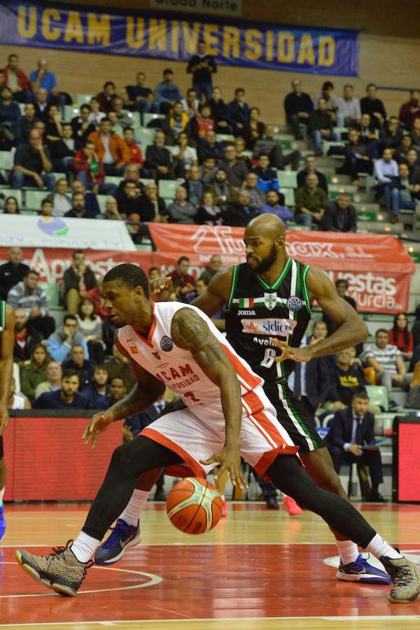 El conjunto universitario ya lidera el gruipo A de la Champions League