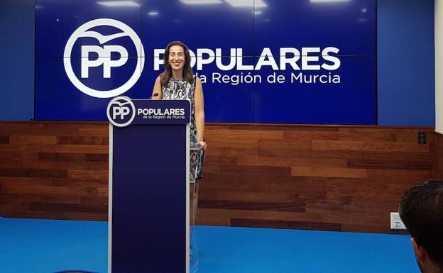 La portavoz regional del PP, Nuria Fuentes.