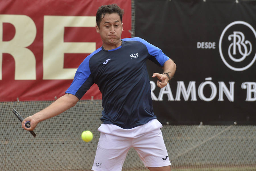 El Club de Tenis Barcino se medirá al Chamartín, mientras que el Club de Tenis Valencia se enfrentará al combinado murciano por un puesto en la final