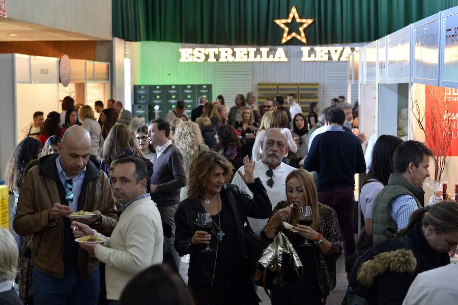 El espacio cuenta con mil metros cuadrados para dar a probar los mejores bocados culinarios