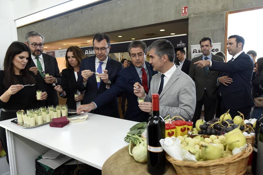 El congreso culinario que organiza 'La Verdad', arranca y se siente en todos los alrededores del congreso Auditorio Víctor Villegas