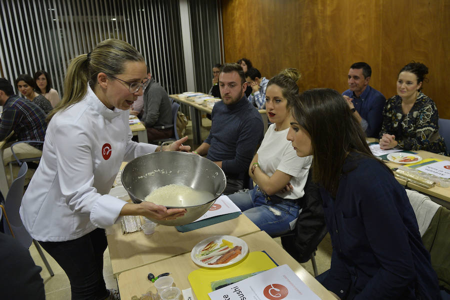 ‘Atrévete con el sushi’, taller impartido por María Dolores Baró (Seguramente Sí).