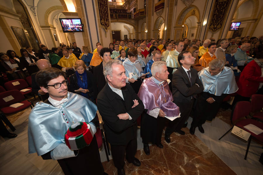 El presidente de la Universidad Católica justifica la ausencia de miembros del Ejecutivo de López Miras en el acto de apertura del curso académico porque «hemos querido estar en paz»