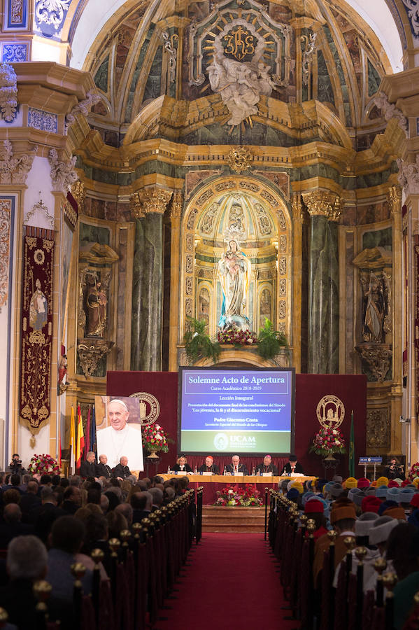 El presidente de la Universidad Católica justifica la ausencia de miembros del Ejecutivo de López Miras en el acto de apertura del curso académico porque «hemos querido estar en paz»