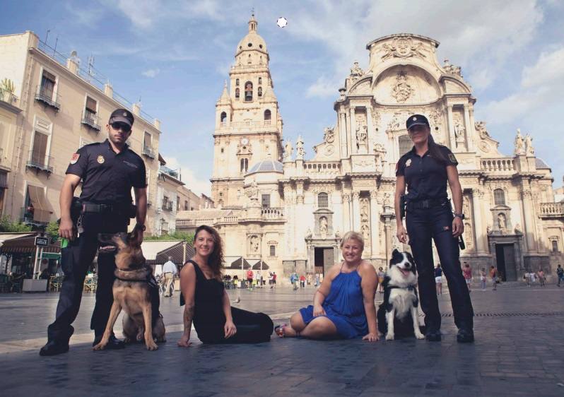 El objetivo de la asociación es recaudar dinero para la investigación contra el cáncer y ayudar a enfermos y familiares
