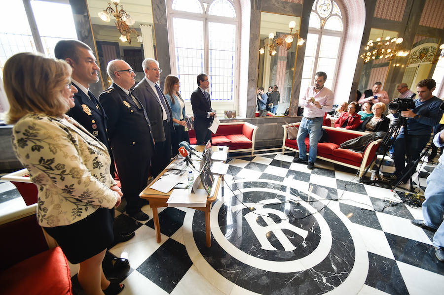 El objetivo de la asociación es recaudar dinero para la investigación contra el cáncer y ayudar a enfermos y familiares