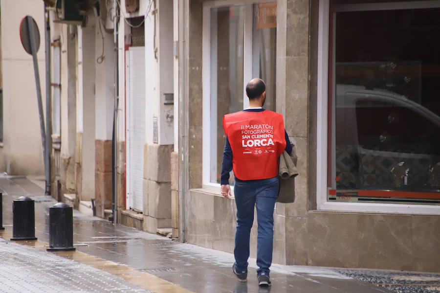 Unos cien fotógrafos participan en este concurso, organizado por 'La Verdad'