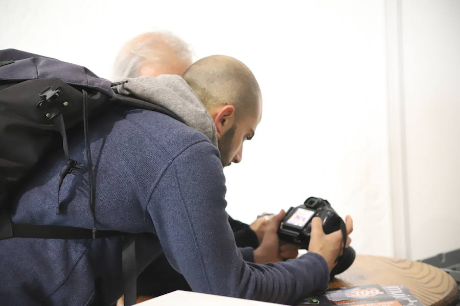 Unos cien fotógrafos participan en este concurso, organizado por 'La Verdad'