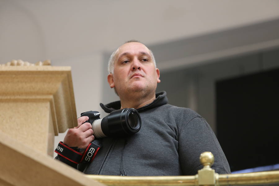 Unos cien fotógrafos participan en este concurso, organizado por 'La Verdad'