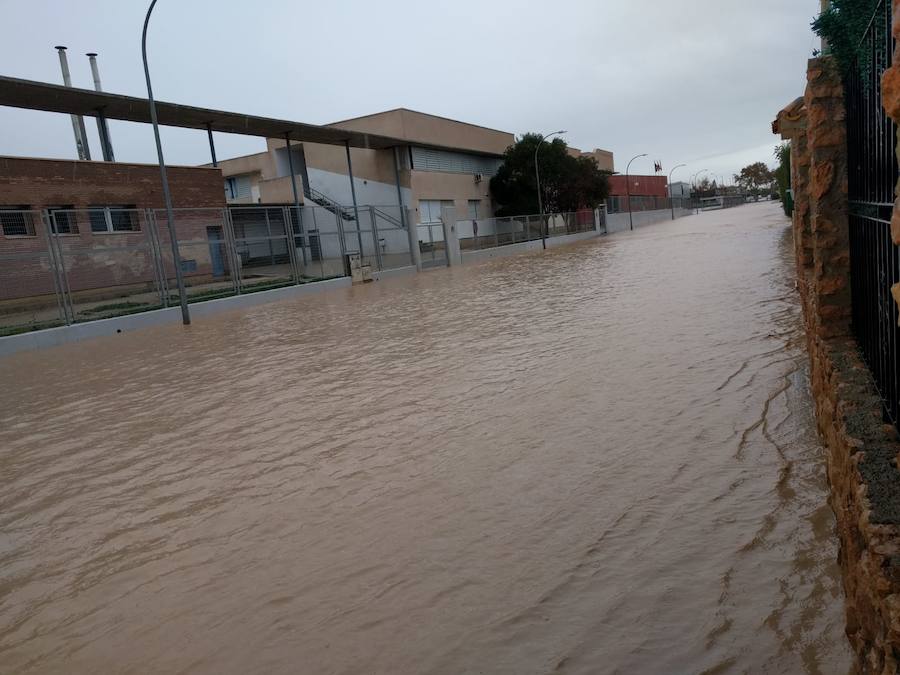 Inundación en las inmediaciones del IES Mar Menor de San Javier.