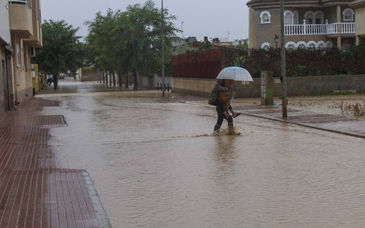 El agua ha hecho estragos en Los Alcázares