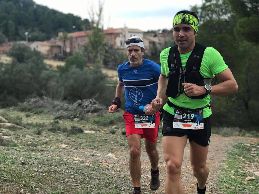 El atleta del Wapaventura se lleva la Anibal Legend con un tiempo de 2:25:38, por los 2:38:21 para la corredora del Espuña Trail