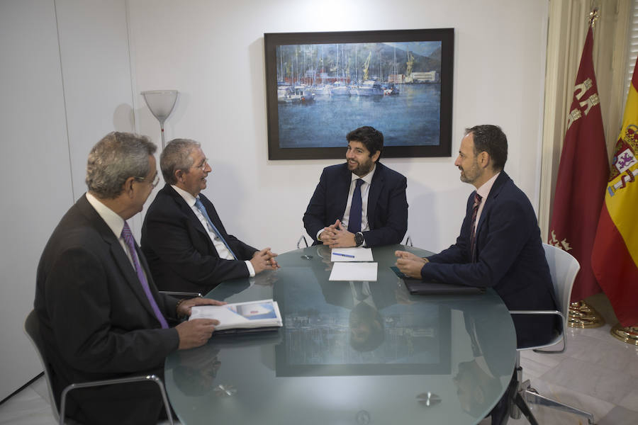 Los portavoces se han reunido en la mañana de este jueves para concretar el orden de las mociones.