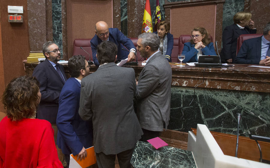 Los portavoces se han reunido en la mañana de este jueves para concretar el orden de las mociones.