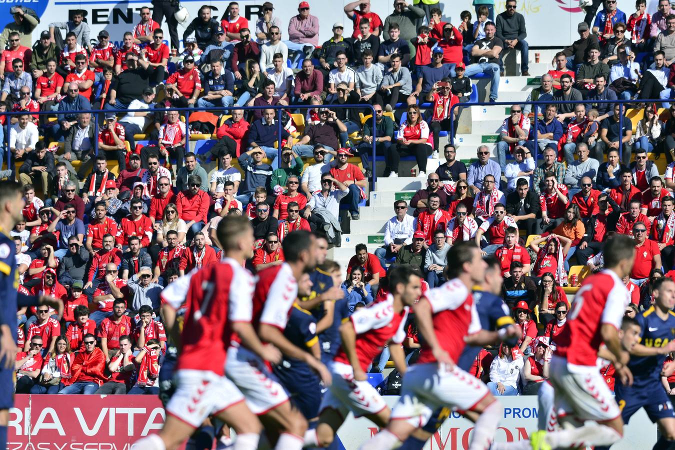 Los universitarios ganaron gracias a los goles de Kilian Grant y de Isi Ros, la expulsión de este último en la segunda parte marcó el dominio final de los de Herrero, que no aprovecharon la superioridad para empatar el encuentro