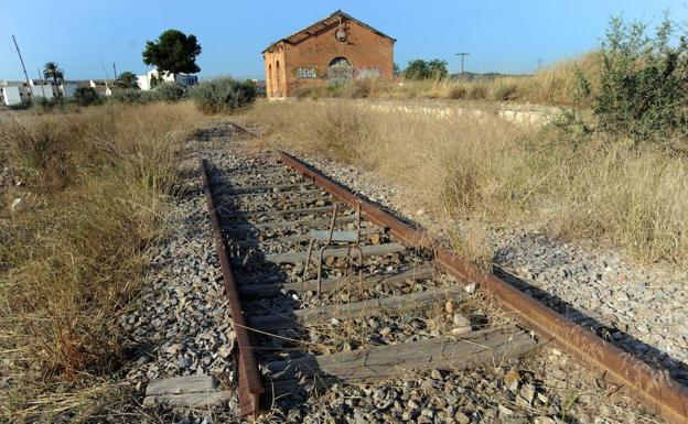 Tramo abandonado de la línea Guadix-Almendricos.