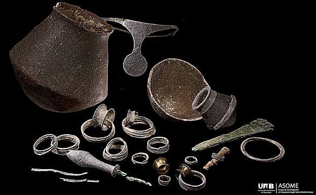 Restos de la tumba principesca.