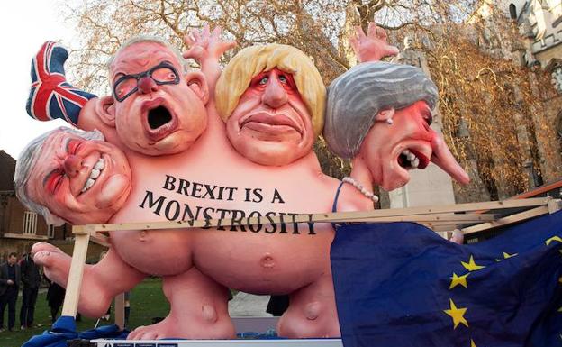 Protesta en el exterior del Parlamento en Londres (Reino Unido). 