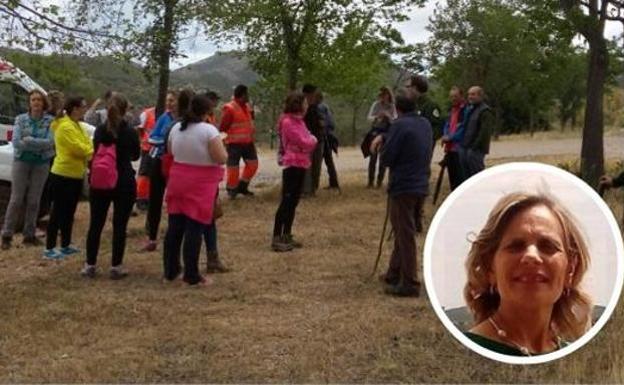 Vecinos de Hornachos (Badajoz) durante una de las batidas realizadas para buscar a Francisca Cadenas.