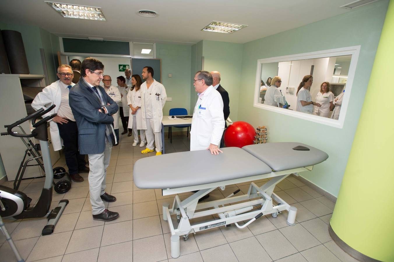 La cuarta planta del Hospital Santa María del Rosell de Cartagena alberga desde ayer la nueva Unidad de Atención a Pacientes Crónicos Complejos.