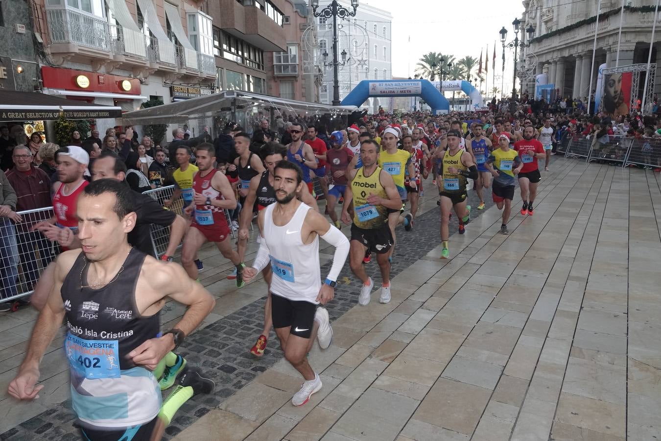 Más de 2.500 corredores convierten la San Silvestre de 2018 en la más concurrida de la historia, con triunfos de José Manuel Cortés y Sandra García Pagán