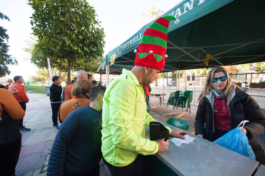 El deporte, los disfraces y el buen ambiente que reina en la San Silvestre tomaron el mando en la culminación perfecta del año para más de 4.500 corredores que estaban apuntados a la prueba de unos 6,5 kilómetros por el centro de la ciudad