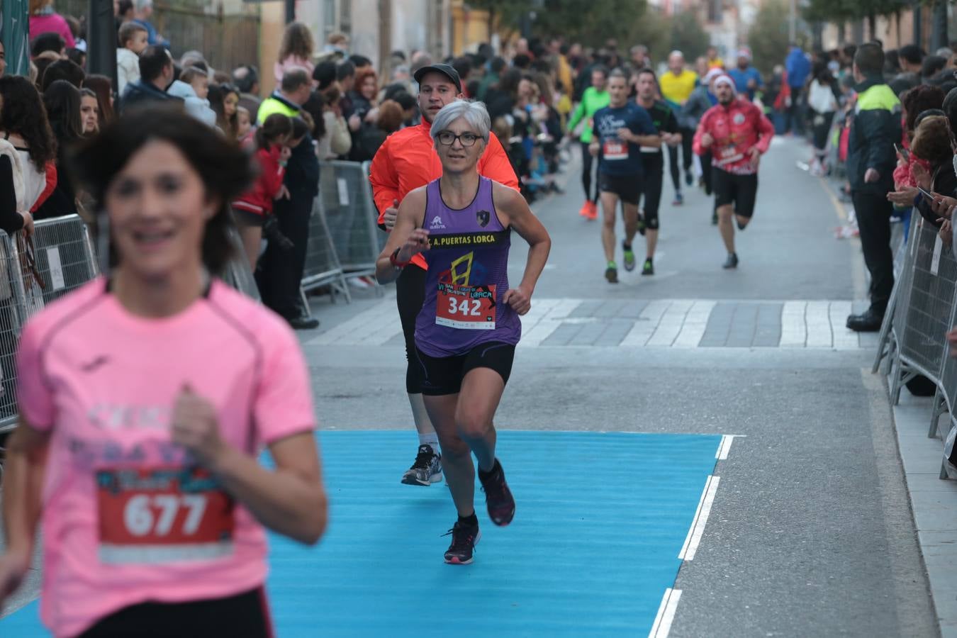 Casi un millar de corredores despiden el año disfrutando del deporte en la Ciudad del Sol por una buena causa