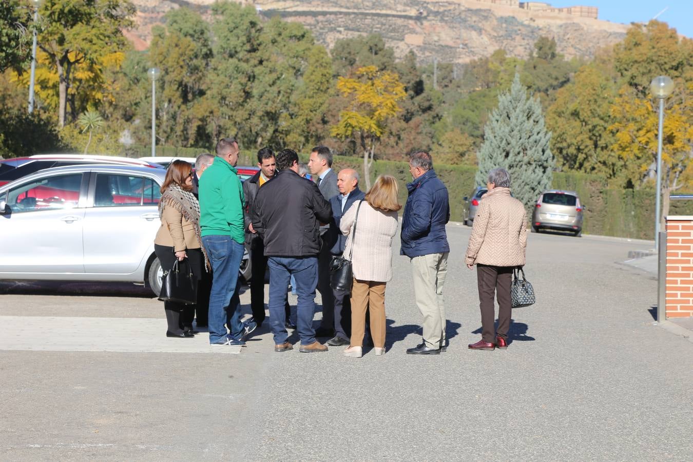 Impresionantes fueron las muestras de cariño que políticos de todas las ideologías dispensaron a familiares, amigos y compañeros del ex coordinador regional de Izquierda Unida-Verdes, José Antonio Pujante Diekmann, que será despedido en el tanatorio Lázaro Soto de Lorca