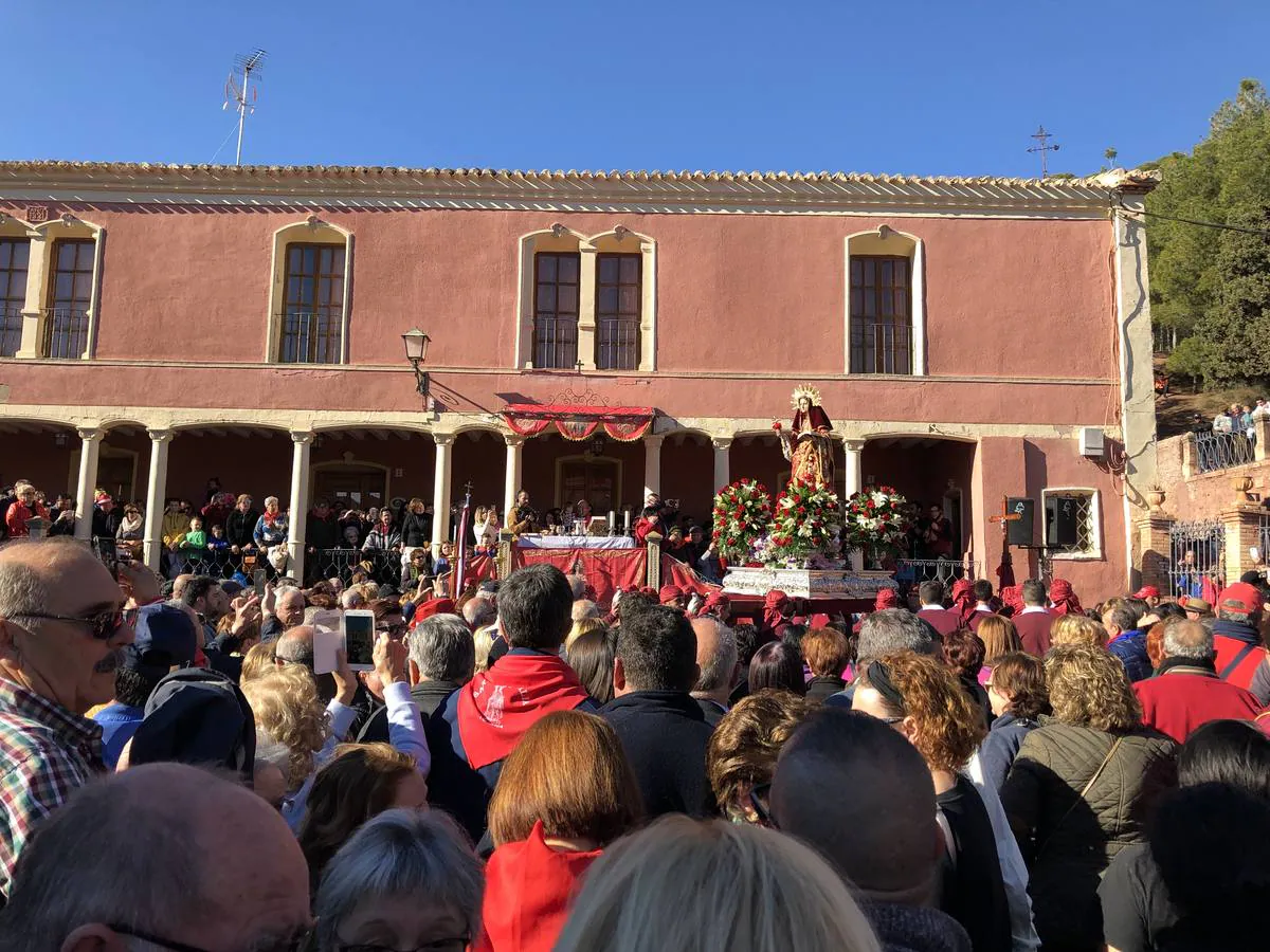 Más de 16.000 romeros acompañan en romería a Santa Eulalia de Mérida, en una cita en la que no faltaron los clásicos arroces