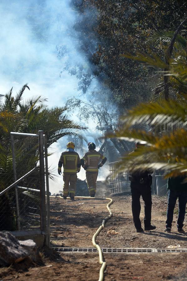 El fuego se produjo por la quema incontrolada de rastrojos en las instalaciones por parte de varios empleados.