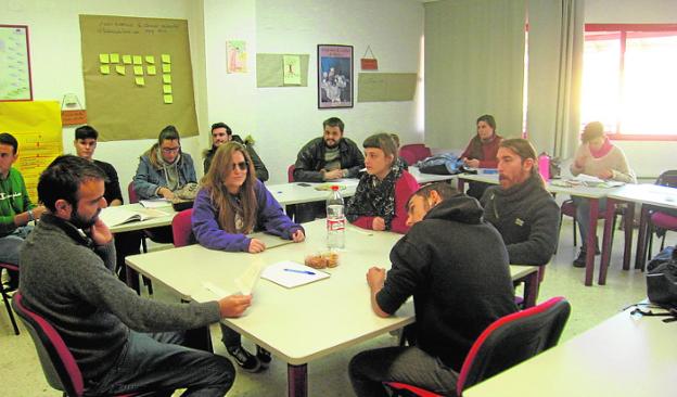 Un grupo de alumnos, durante uno de los cursos. 