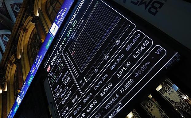 El Ibex-35 se aferra a los 9.000 puntos en una nueva sesión a la baja