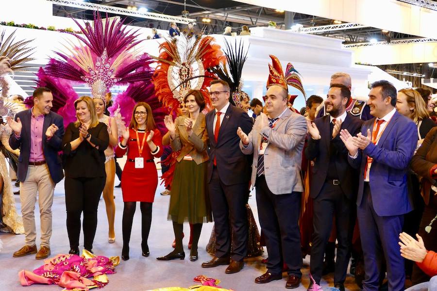 El pabellón regional acoge este miércoles 12 presentaciones en torno a la cultura, la historia, los vinos, el ecoturismo y las fiestas