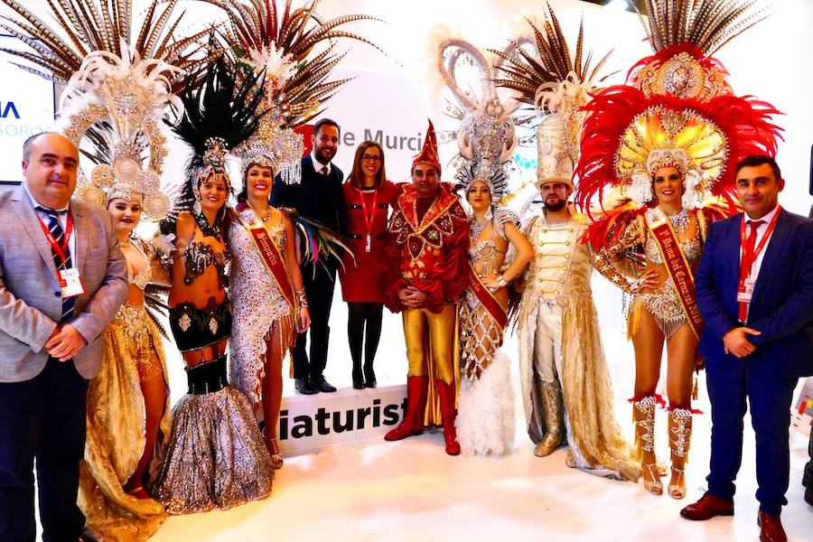 El pabellón regional acoge este miércoles 12 presentaciones en torno a la cultura, la historia, los vinos, el ecoturismo y las fiestas