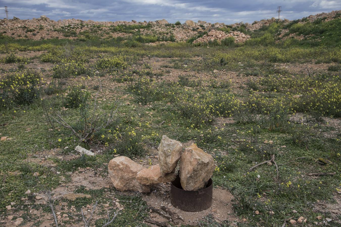 Los vecinos exigen a Sepes que los proteja para evitar accidentes como el de Julen 