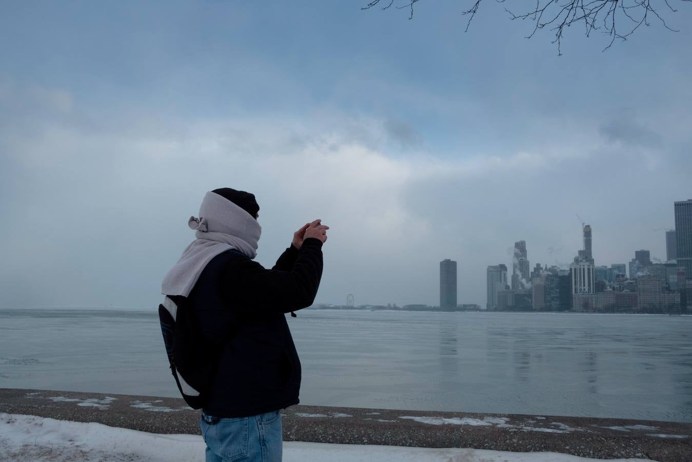 Una ola de frío polar cruza Chicago, Illinois (EE. UU.). Las temperaturas en el área de Chicago podrían bajar a menos 31 grados centígrados.