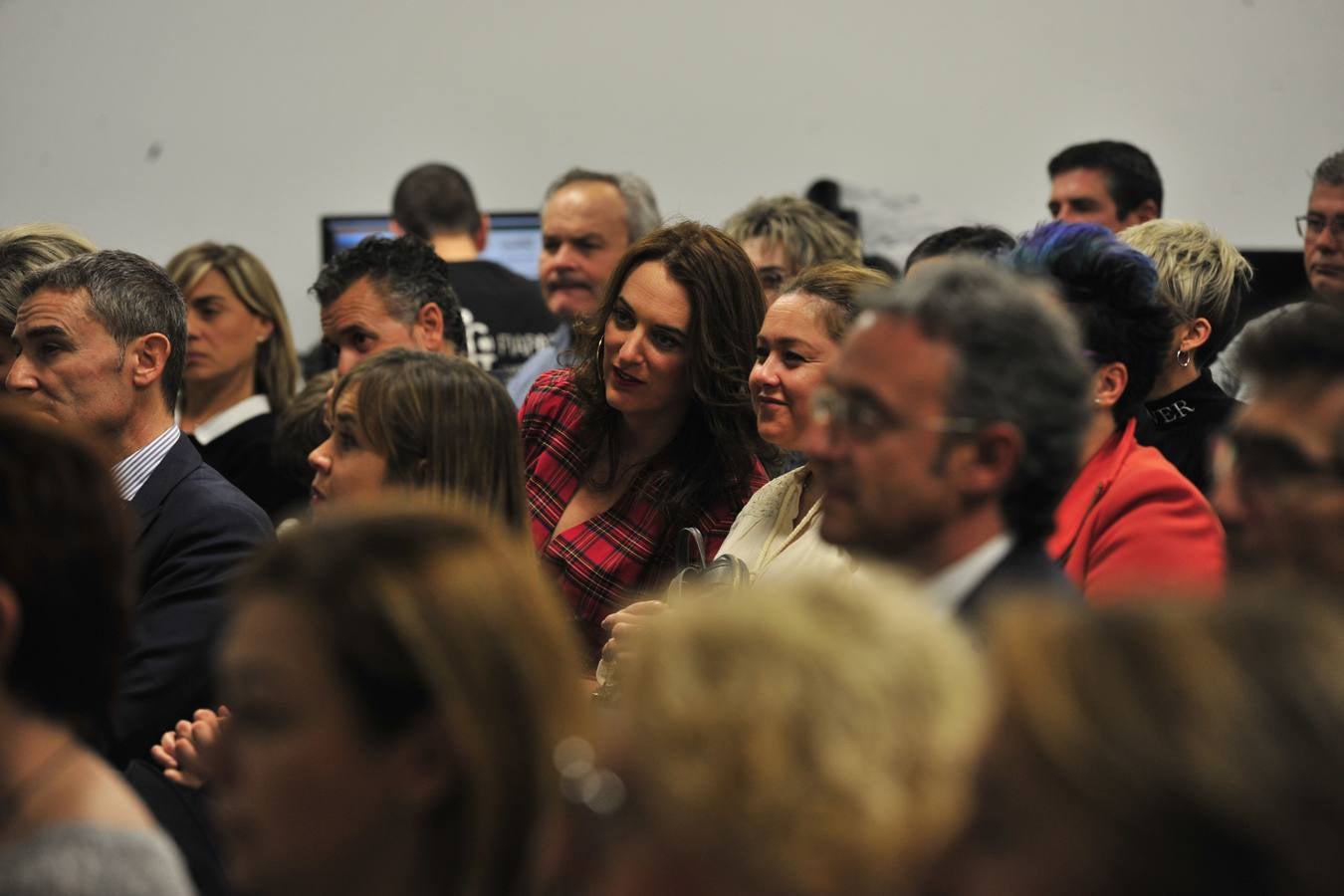 'La Verdad' y CaixaBank reconocen la «encomiable» labor de cinco asociaciones de la Región 
