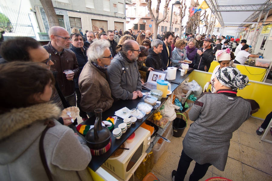 Este evento multicultural se celebra en la calle Álvarez Quintero este sábado 2 de febrero de 10:00 a 22:00 horas, y el domingo 3, de 10:00 a 17:00.