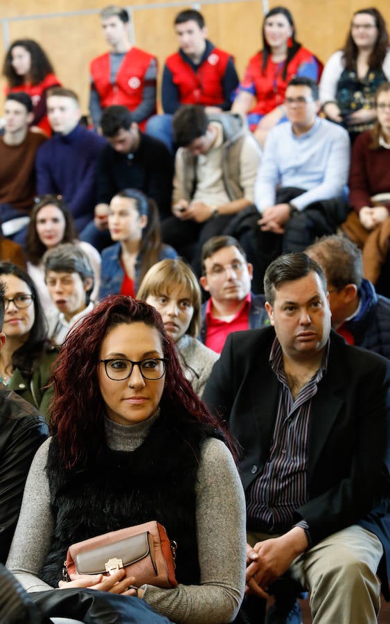 Las propuestas van desde apoyo a emprendedores hasta una bolsa de viviendas de alquiler para jóvenes, pasando por campañas de prevención de alcohol y drogas.