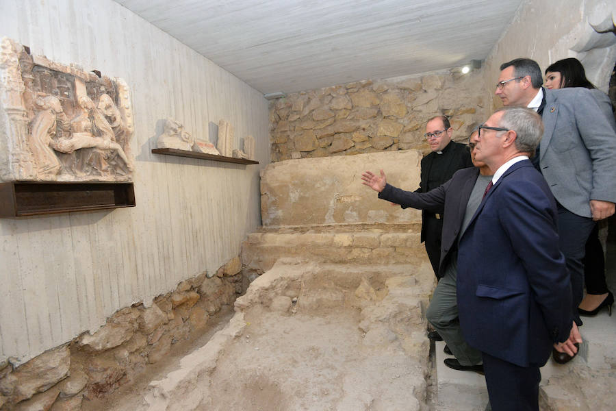 José Guirao ha considerado que la Semana Santa de Lorca es «un tesoro que hay que valorar y difundir por ser única, especial, riquísima»