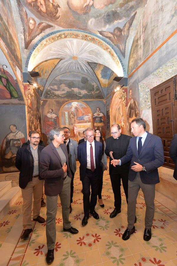 José Guirao ha considerado que la Semana Santa de Lorca es «un tesoro que hay que valorar y difundir por ser única, especial, riquísima»