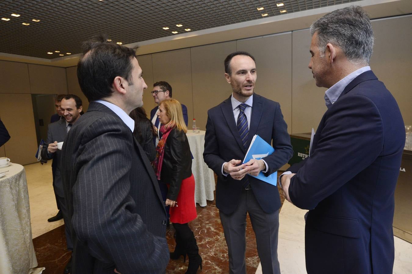 Expertos de distintas entidades ponen el foco en la necesidad de aplicar nuevas tecnologías en el seno de las empresas 