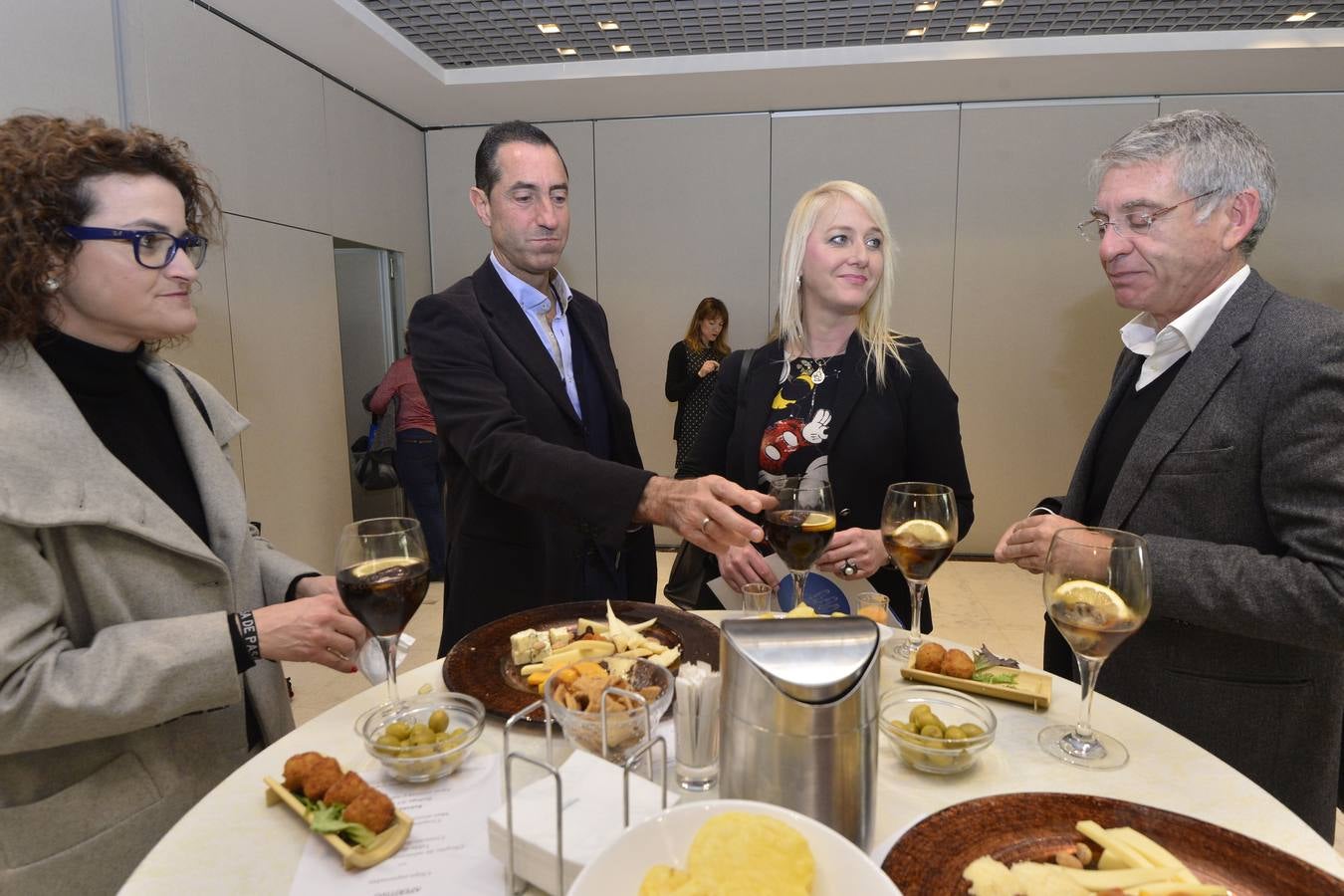 Expertos de distintas entidades ponen el foco en la necesidad de aplicar nuevas tecnologías en el seno de las empresas 