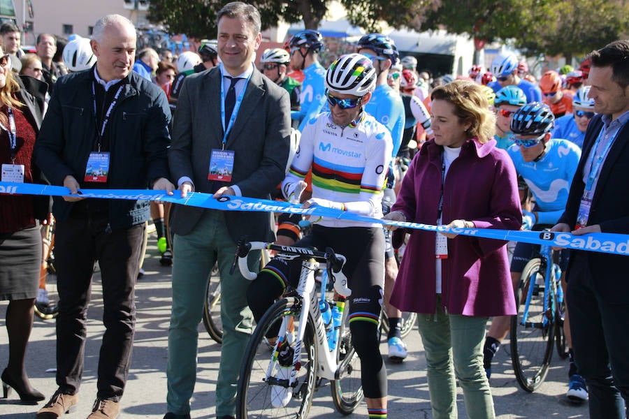 El muleño Luis León Sánchez terminó en tercera posición y el campeón del mundo, Alejandro Valverde, no pudo subirse al podio y cruzó la meta en cuarto lugar