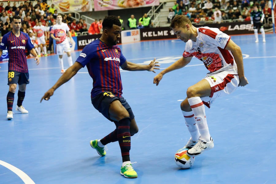 ElPozo y el Barça protagonizan un partido muy bonito que acaba con el empate en los últimos minutos del encuentro gracias a los goles de Miguelín y Álex.