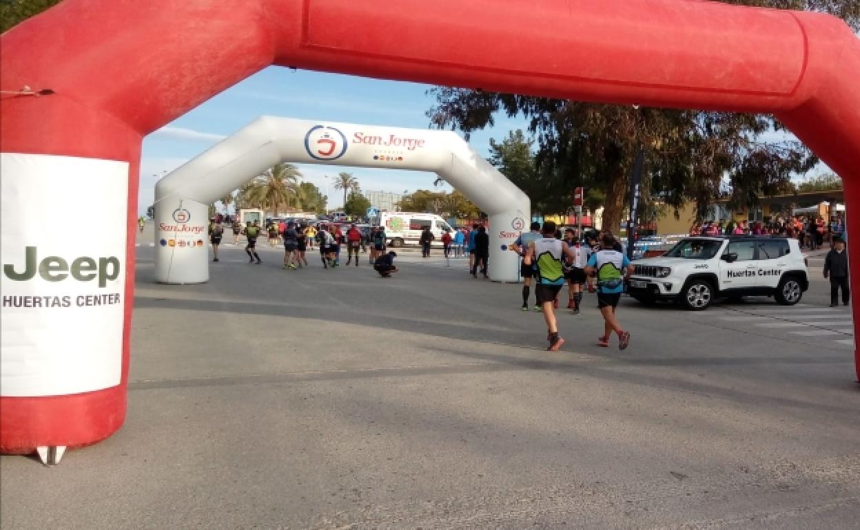 Huertas Center expone el nuevo Jeep Renegade en la San Jorge Trail