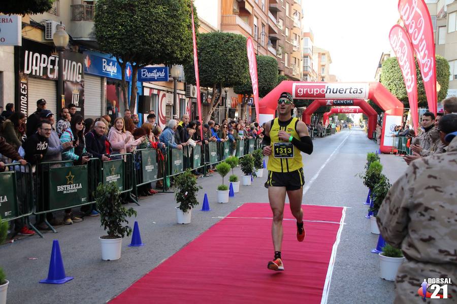 Alejandro Roldán y Ana Vanesa Ruiz vencen en Alcantarilla. El atleta del Virus Trail Running completó los 14 kilómetros en 47,36 minutos, por los 58,31 para la corredora del C.A. Puertas Lorca