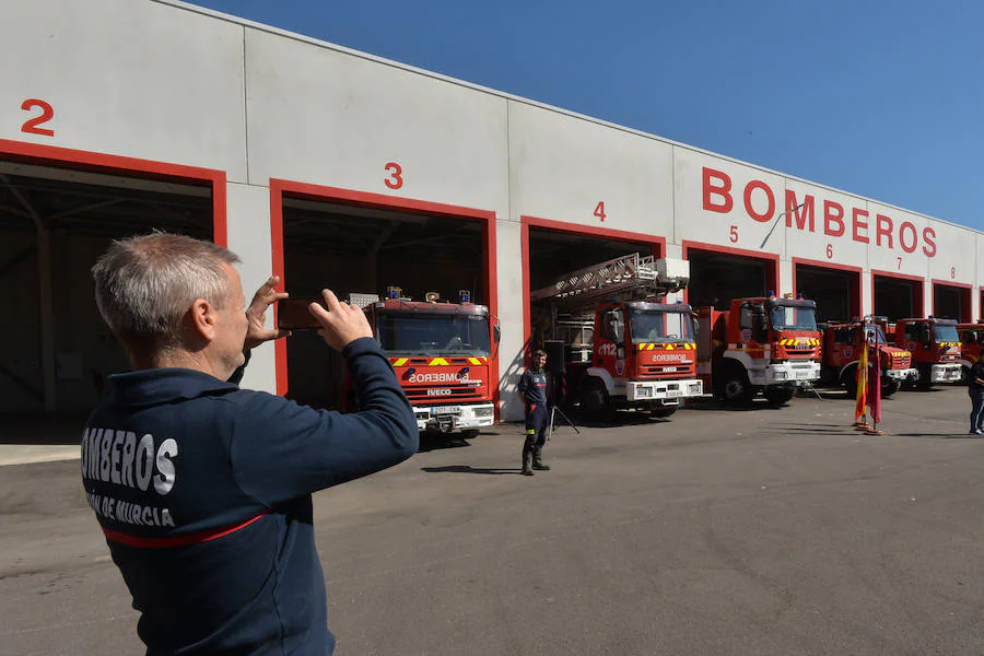 El consejero de Presidencia, Pedro Rivera, ha inaugurado las instalaciones del Consorcio de Extinción de Incendios y Salvamento (CEIS) en las que se han invertido 1,3 millones