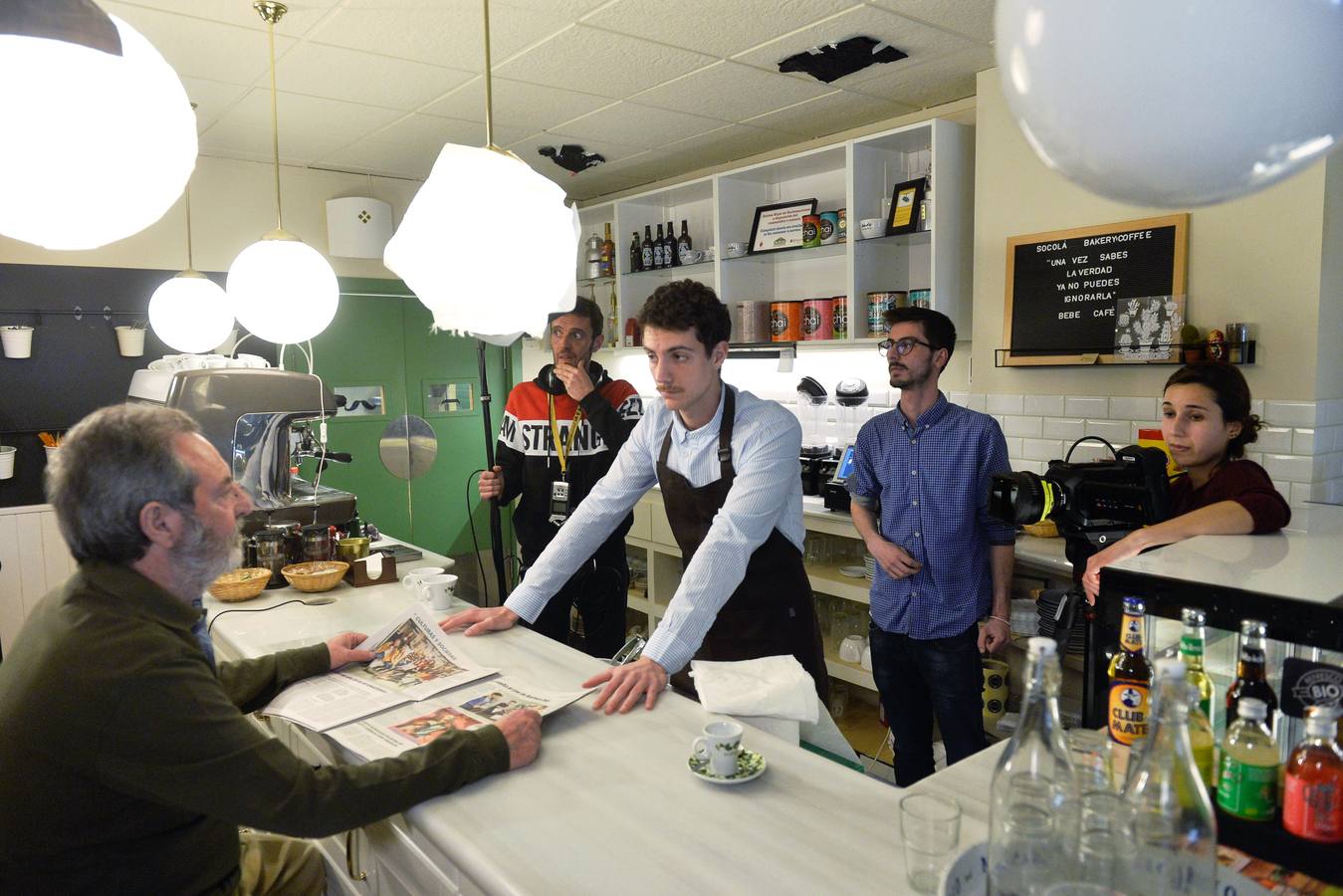 En 'Las cosas absurdas que pensamos y no decimos', la totanera encarna el personaje de Julia en su vuelta al cine después de 40 años