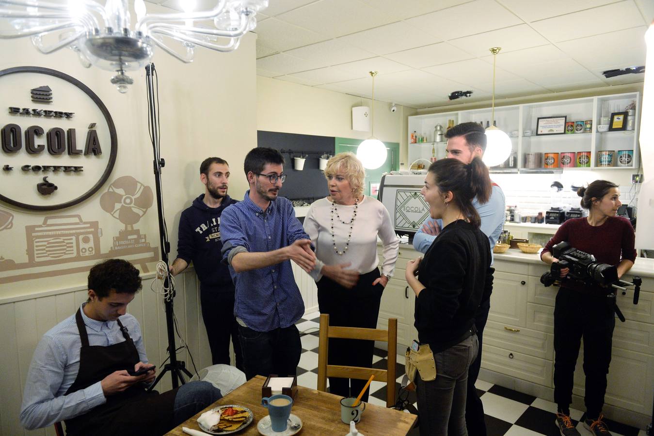 En 'Las cosas absurdas que pensamos y no decimos', la totanera encarna el personaje de Julia en su vuelta al cine después de 40 años